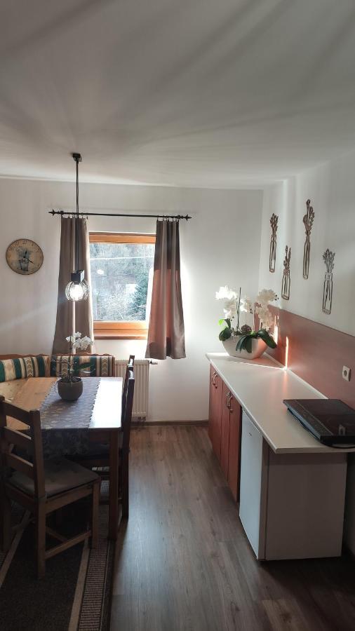 Margus Apartmany Ошчадница Екстериор снимка