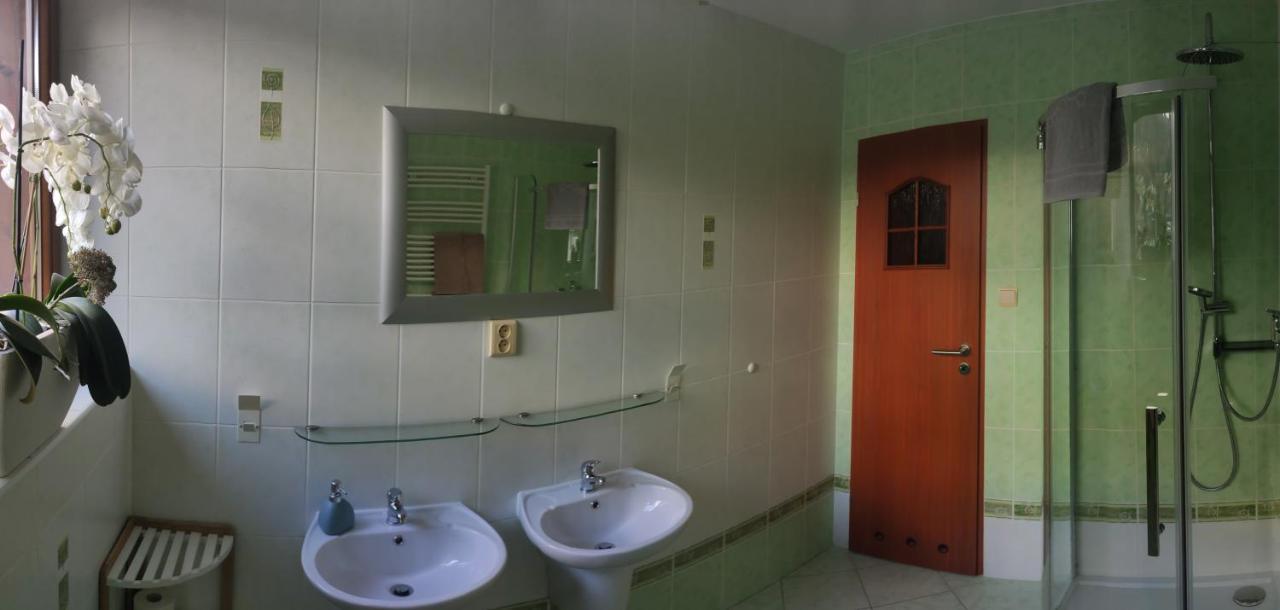 Margus Apartmany Ошчадница Екстериор снимка